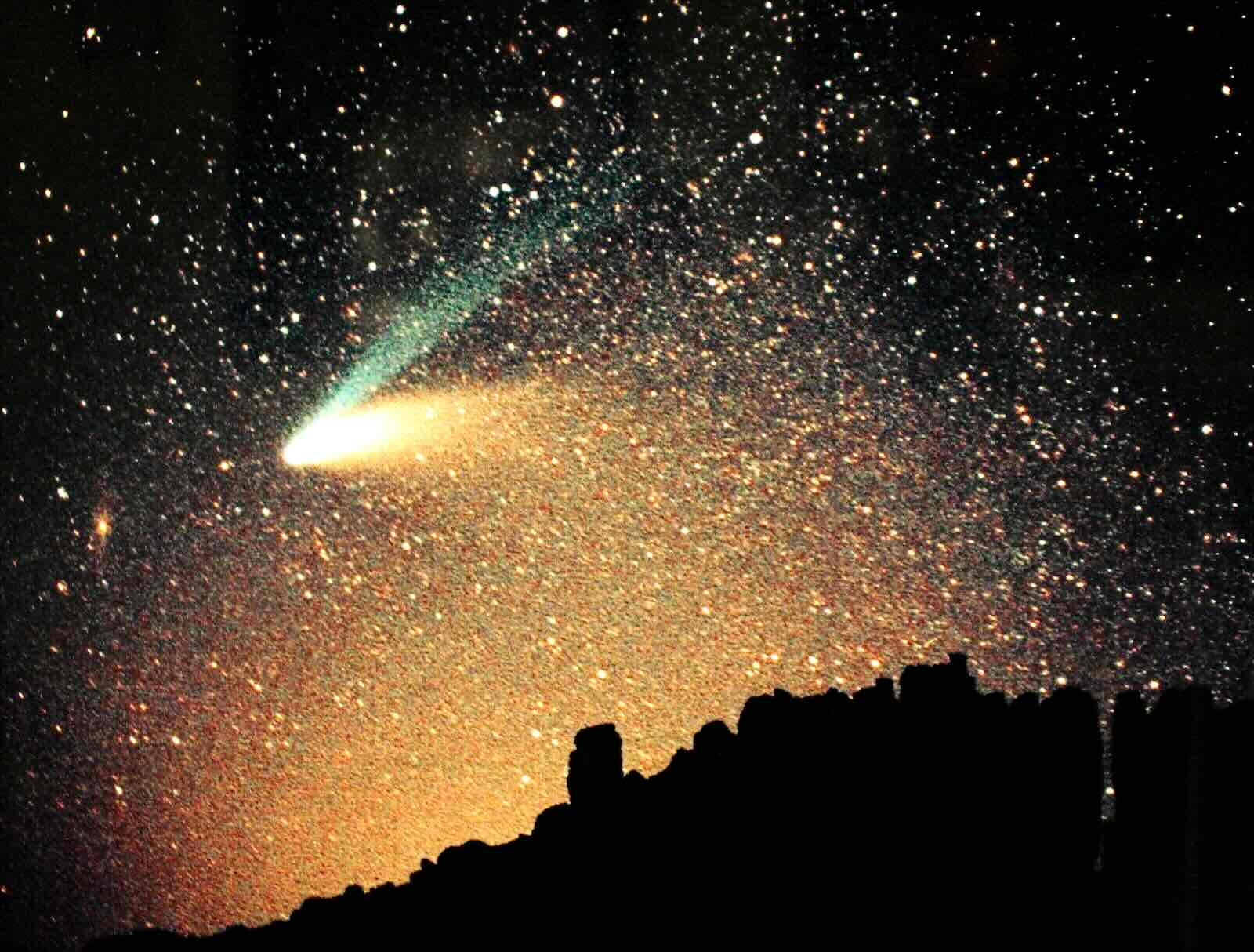 Comet Hale-Bopp